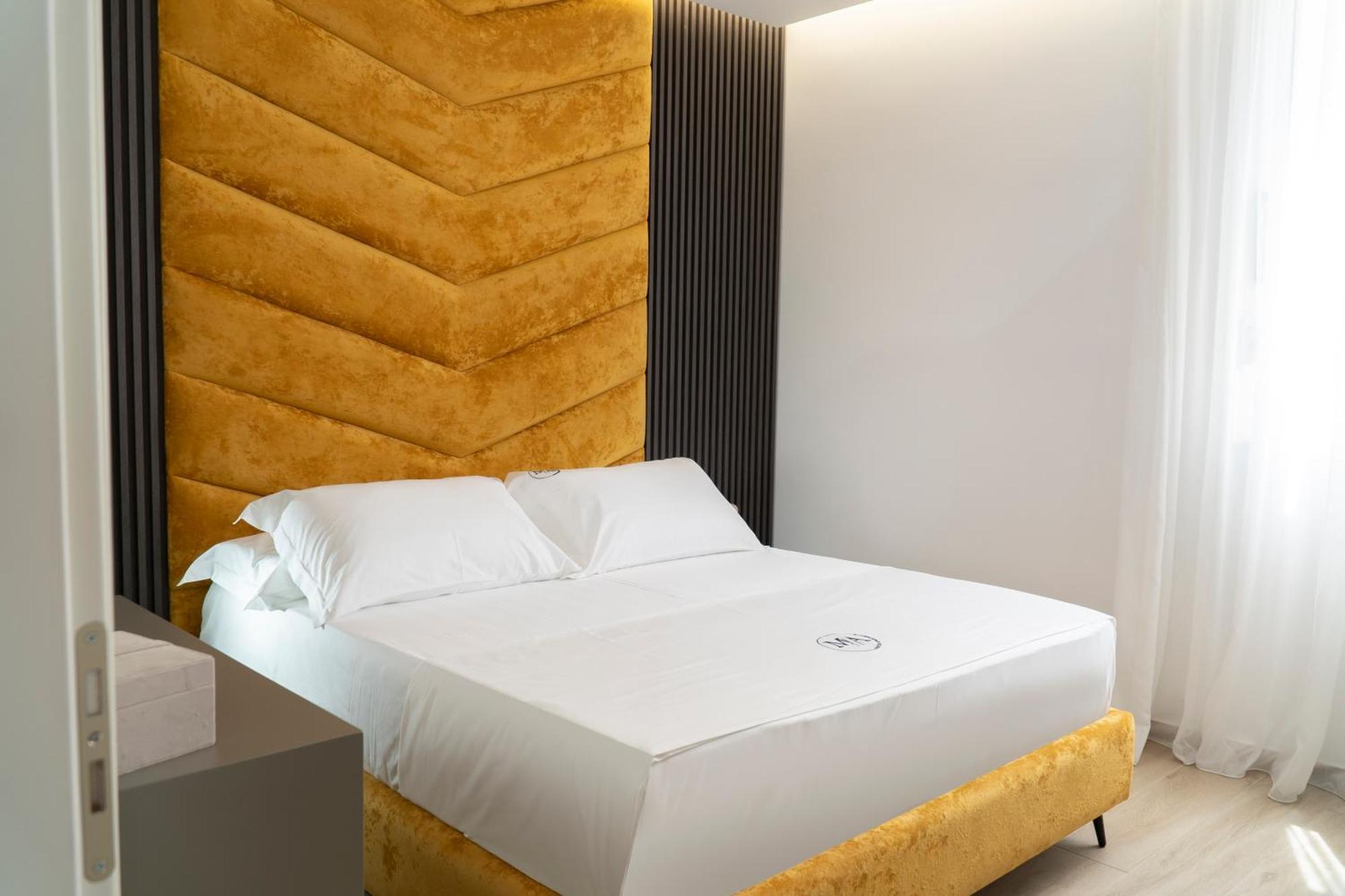 סרנדה Mateo Apartments מראה חיצוני תמונה