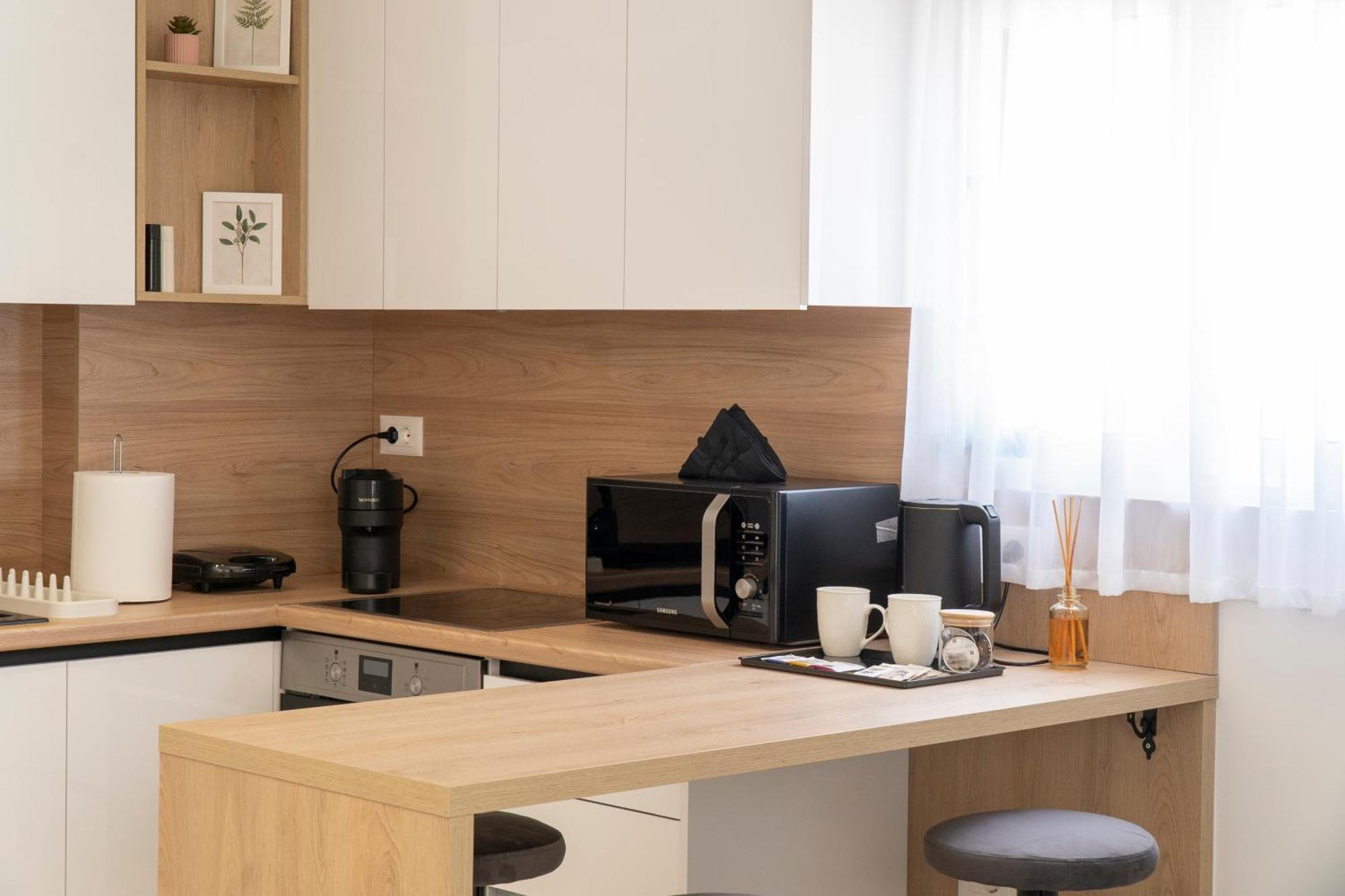 סרנדה Mateo Apartments מראה חיצוני תמונה