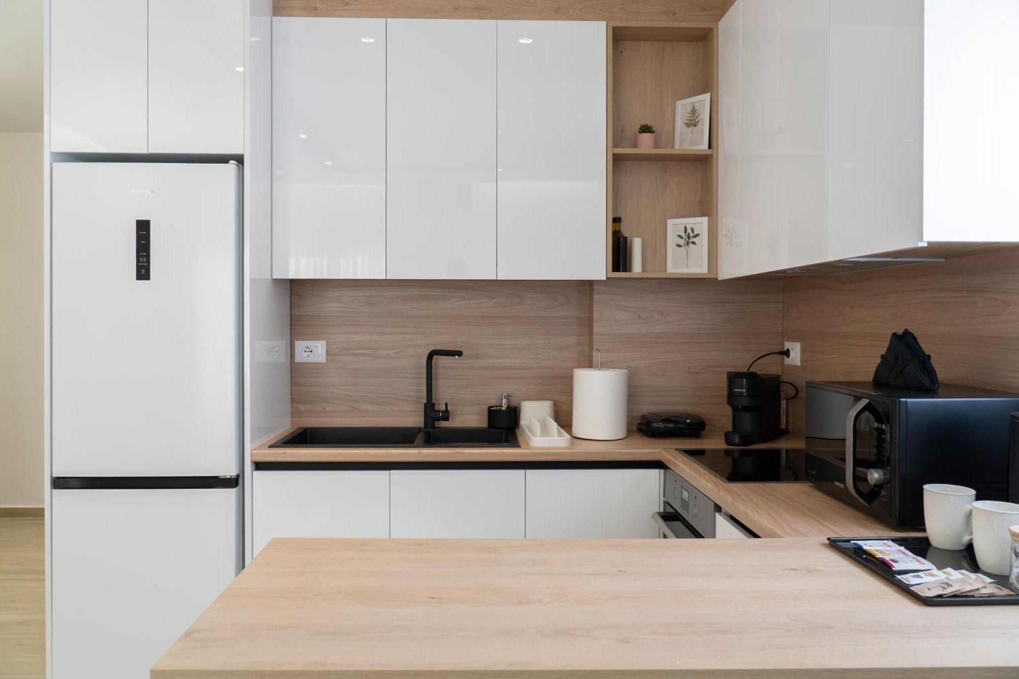 סרנדה Mateo Apartments מראה חיצוני תמונה