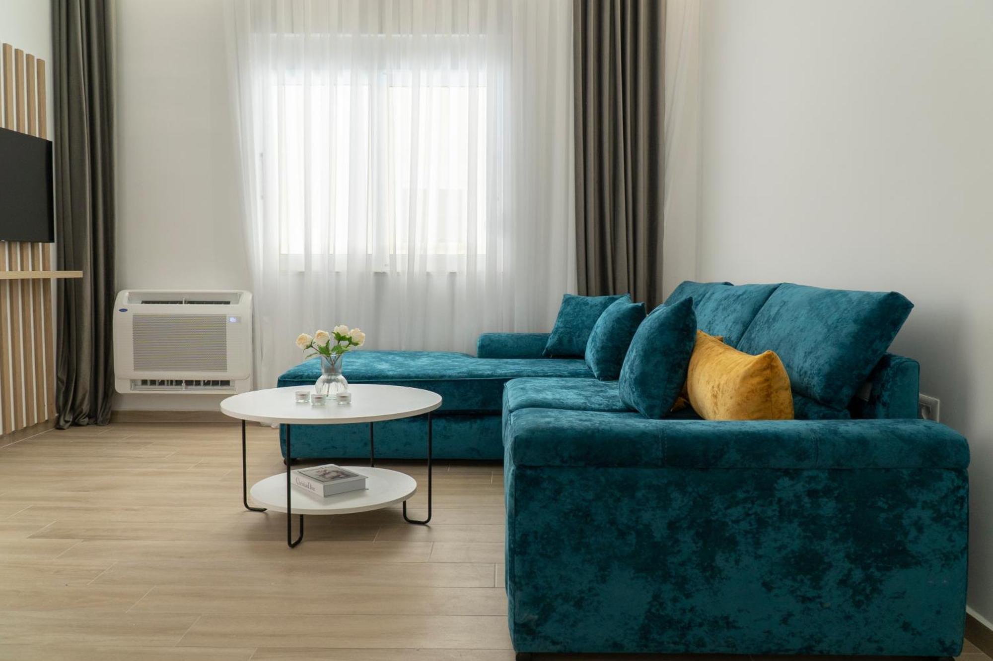 סרנדה Mateo Apartments מראה חיצוני תמונה