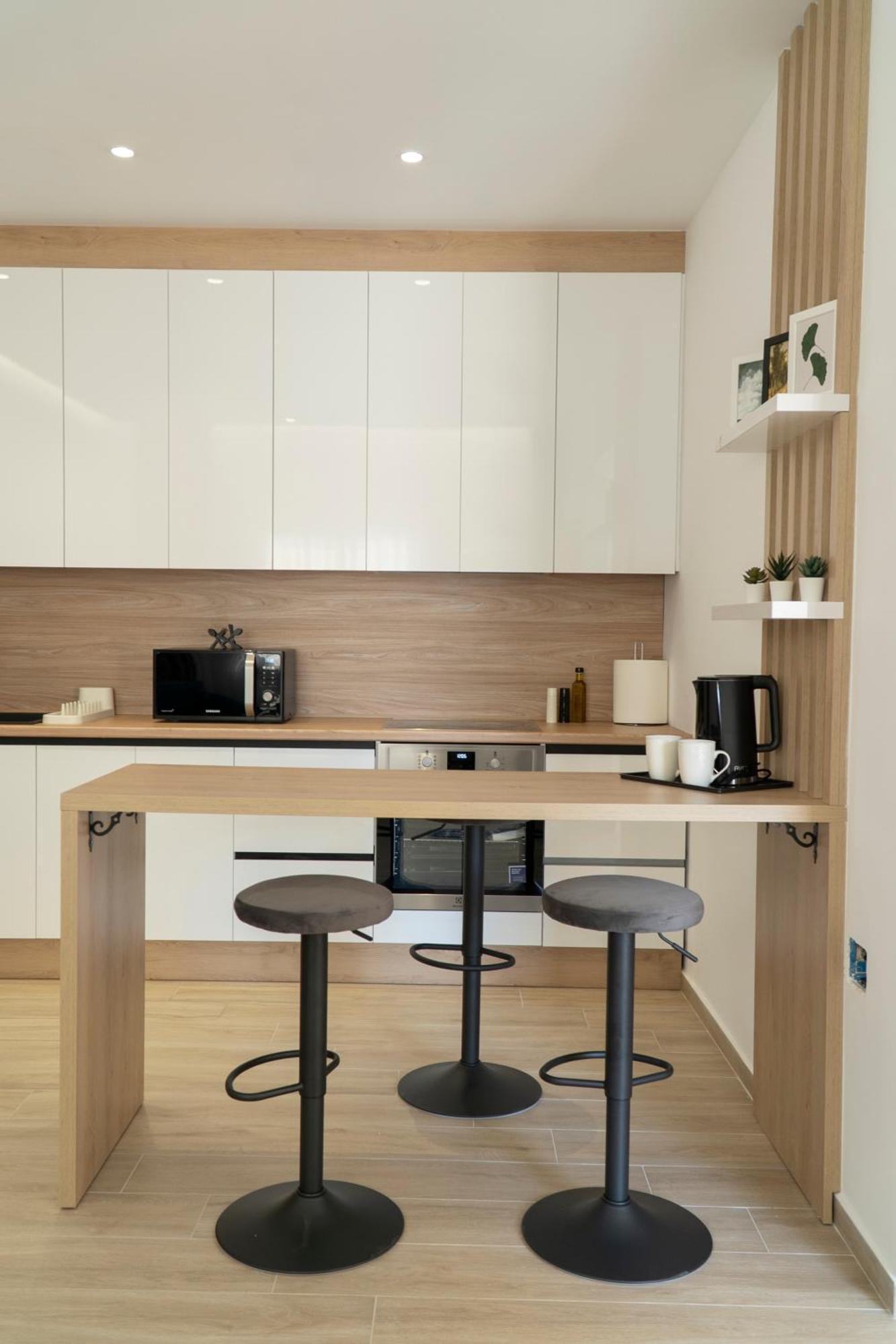 סרנדה Mateo Apartments מראה חיצוני תמונה