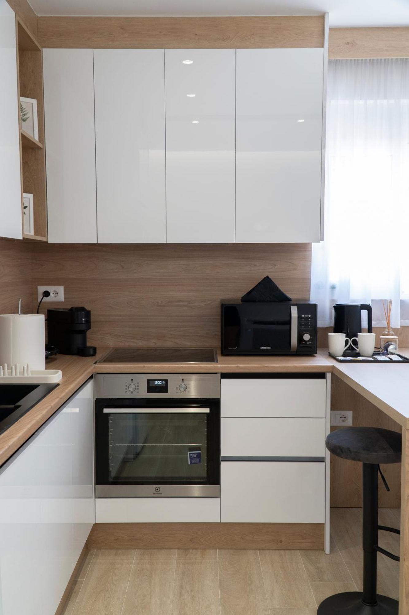 סרנדה Mateo Apartments מראה חיצוני תמונה